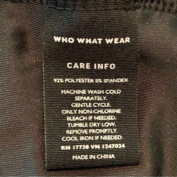 WHO WHAT WEAR DRESS WOMEN MEDIUM BLACK VELVET LONG SLEEVE GATHERED SHOULDER. - Picture 11 of 15